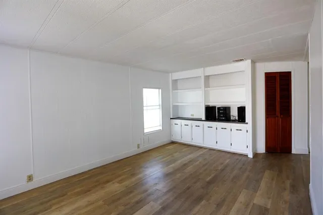 $2,000 | 21726 North Heritage Circle, Pembroke Pines, FL 33029