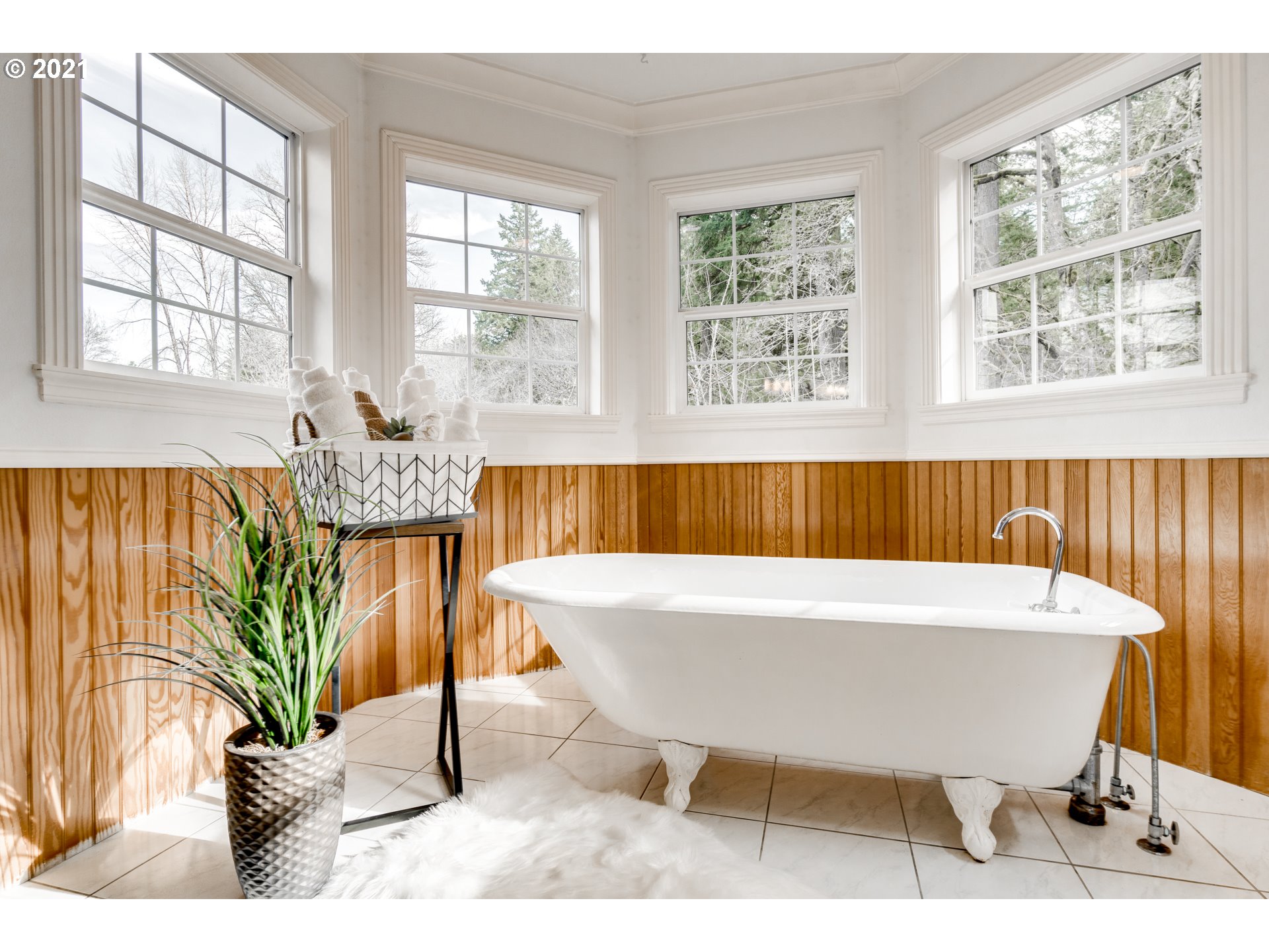 12790 Southwest Ridgefield Lane Tigard, OR 97223 - Photo 18 of 32 Gallery Image 18