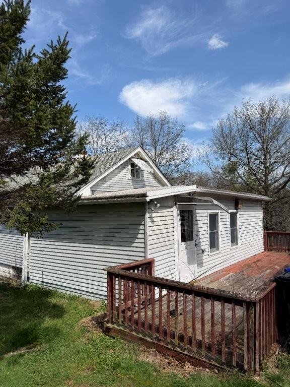 1015 Cascade Road Monaca, PA 15061 - Photo 3 of 31