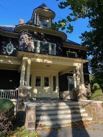 54 Salem Street Andover, MA 01810 - Photo 5 of 29 Gallery Image 5