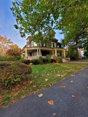 54 Salem Street Andover, MA 01810 - Photo 9 of 29 Gallery Image 9