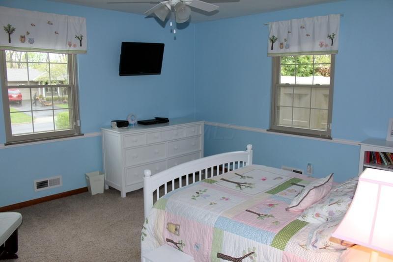 3062 Leeds Road Columbus, OH 43221 - Photo 8 of 26 Gallery Image 8