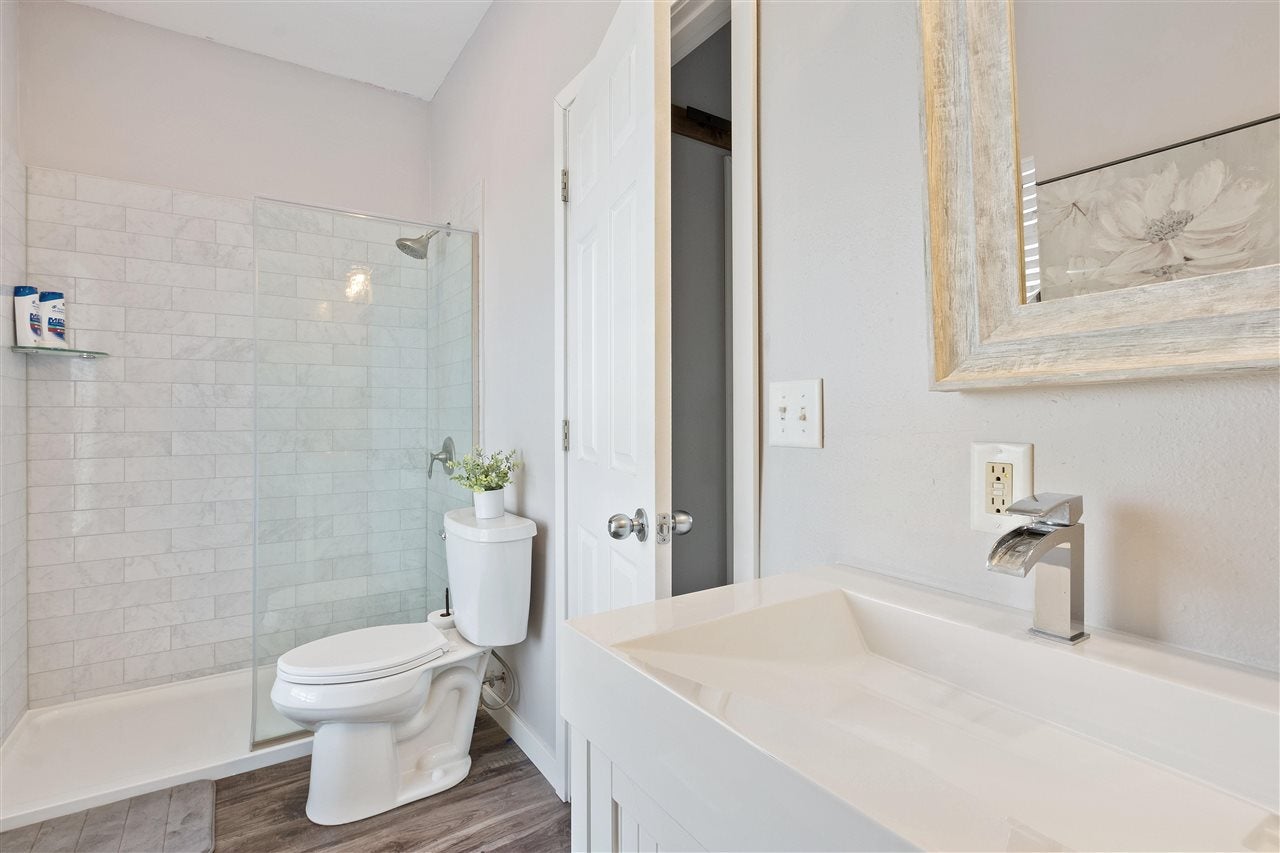 4912 Walnut Road Southwest Kalona, IA 52247 - Photo 11 of 38 Gallery Image 11