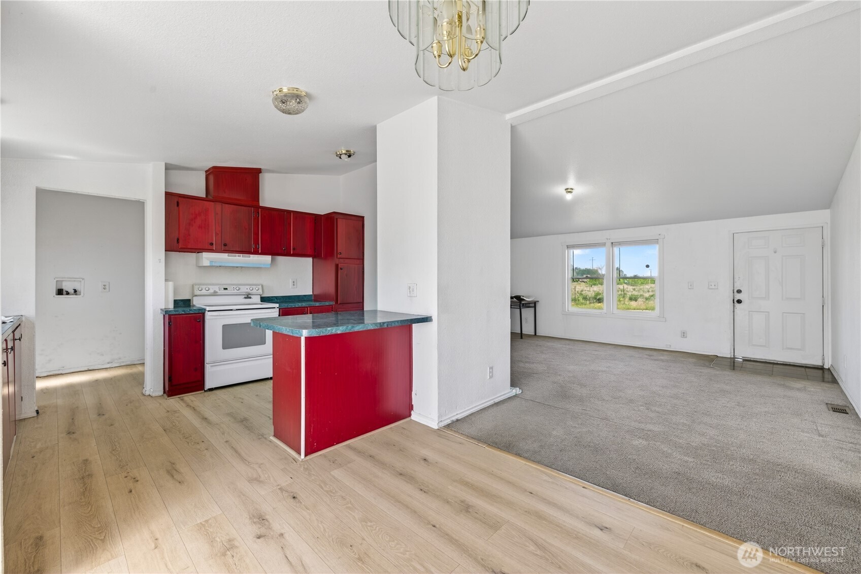 2643 West Bench Road Othello, WA 99344 - Photo 11 of 38