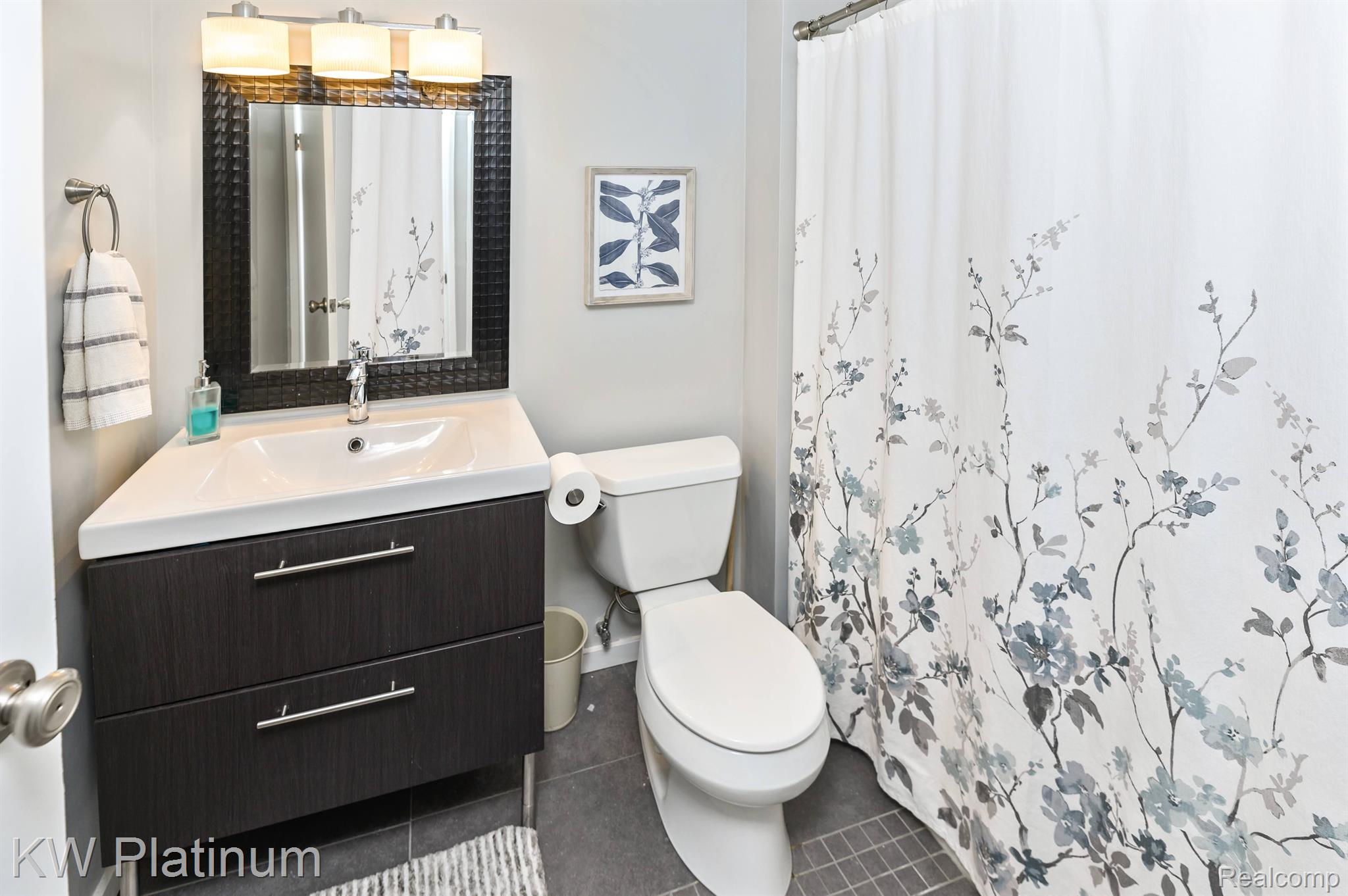 1245 South Maple Road, Unit 107 Ann Arbor, MI 48103 - Photo 14 of 27 Gallery Image 14