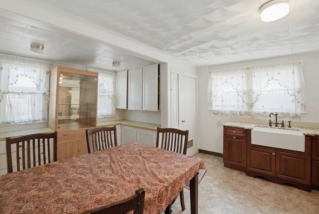 14 Katherine Road Stoneham, MA 02180 - Photo 9 of 25