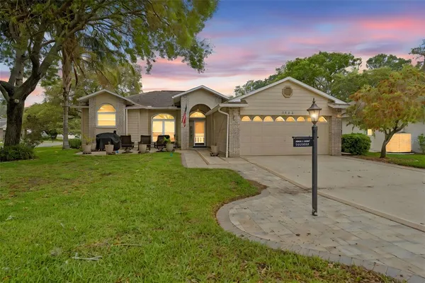 $375,000 | 2552 Crystal Lake Drive, Spring Hill, FL 34606