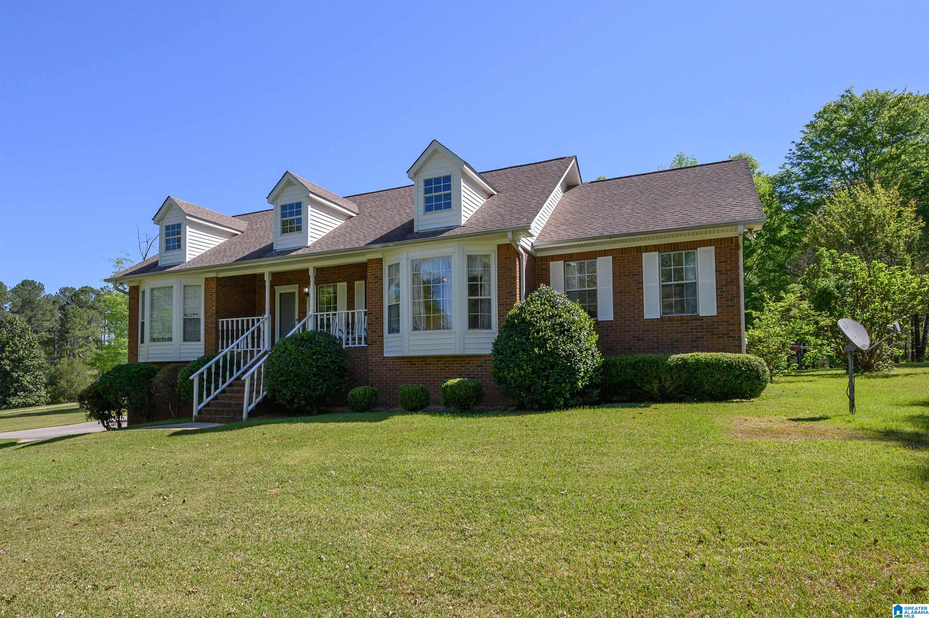 205 Beaver Ridge Circle Ashville, AL 35953 - Photo 3 of 61