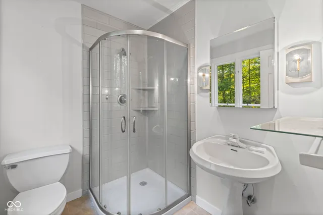 $520,000 | 5747 West Lost Branch Road, Nashville, IN 47448