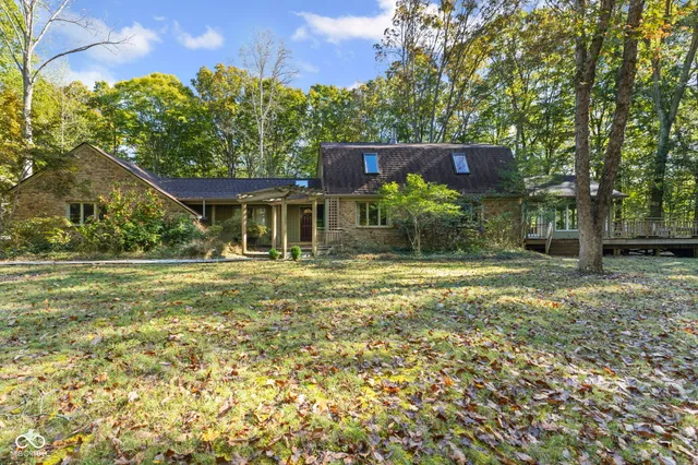 $520,000 | 5747 West Lost Branch Road, Nashville, IN 47448
