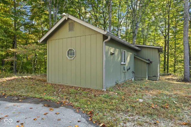 $520,000 | 5747 West Lost Branch Road, Nashville, IN 47448