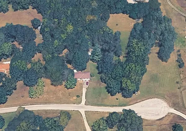 $360,000 | 13608 Raliegh Lane, Holt, MO 64048