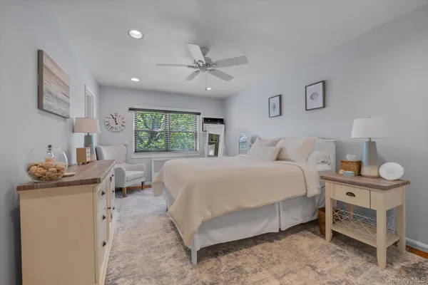 $209,000 | 1195 East Broadway, Unit L23, Hewlett, NY 11557