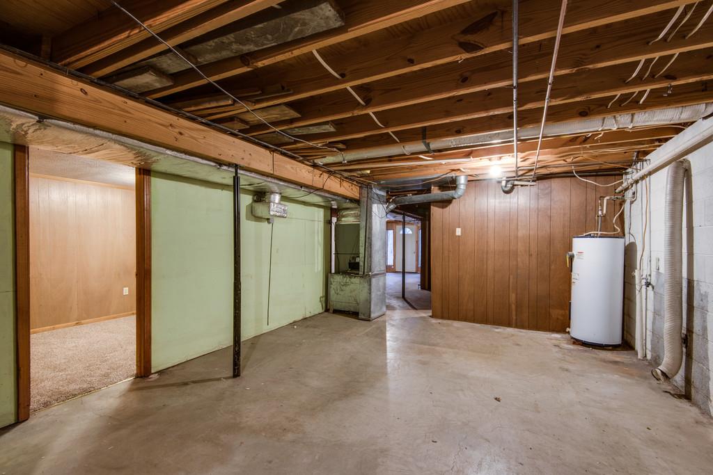 103 Cardinal Road Dickson, TN 37055 - Photo 19 of 24 a view of empty room with wooden walls