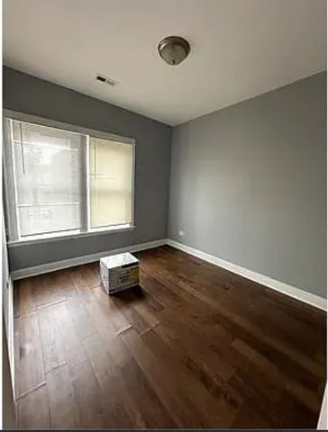 $2,600 | 6444 South Eberhart Avenue, Unit 1, Chicago, IL 60637