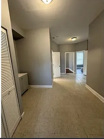 $2,600 | 6444 South Eberhart Avenue, Unit 1, Chicago, IL 60637