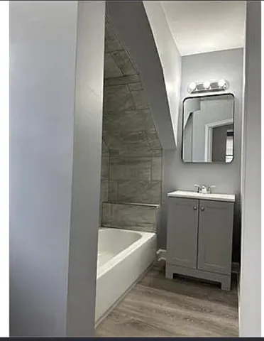 $2,600 | 6444 South Eberhart Avenue, Unit 1, Chicago, IL 60637