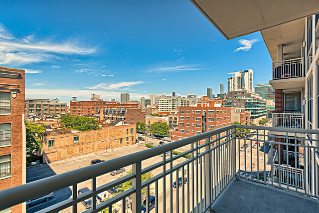 1001 West Madison Street, Unit 607 Chicago, IL 60607 - Photo 6 of 10