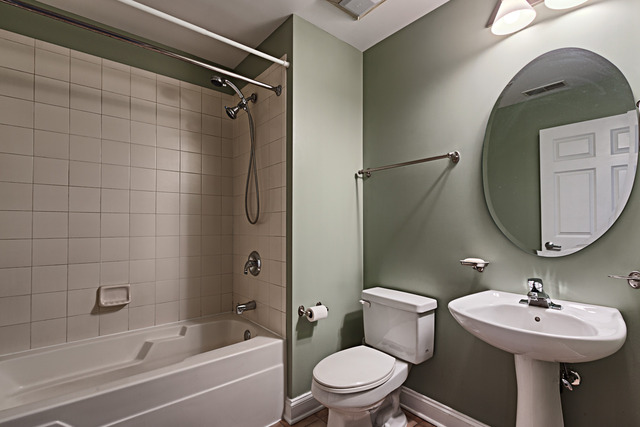 1001 West Madison Street, Unit 607 Chicago, IL 60607 - Photo 7 of 10