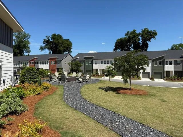 $2,625 | 1605 Aeslin Drive Northwest, Atlanta, GA 30318