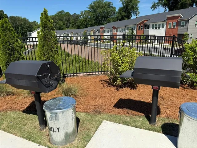 $2,625 | 1605 Aeslin Drive Northwest, Atlanta, GA 30318