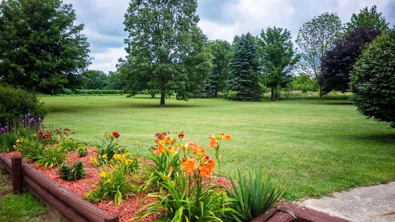 16303 West 2b Road Walkerton, IN 46574 - Photo 4 of 21