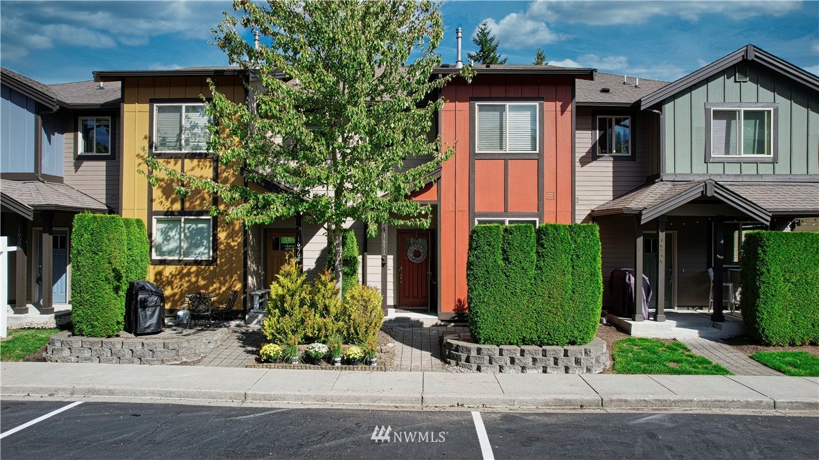 16512 2nd Park Southeast Bothell, WA 98012 - Photo 2 of 20 Gallery Image 2