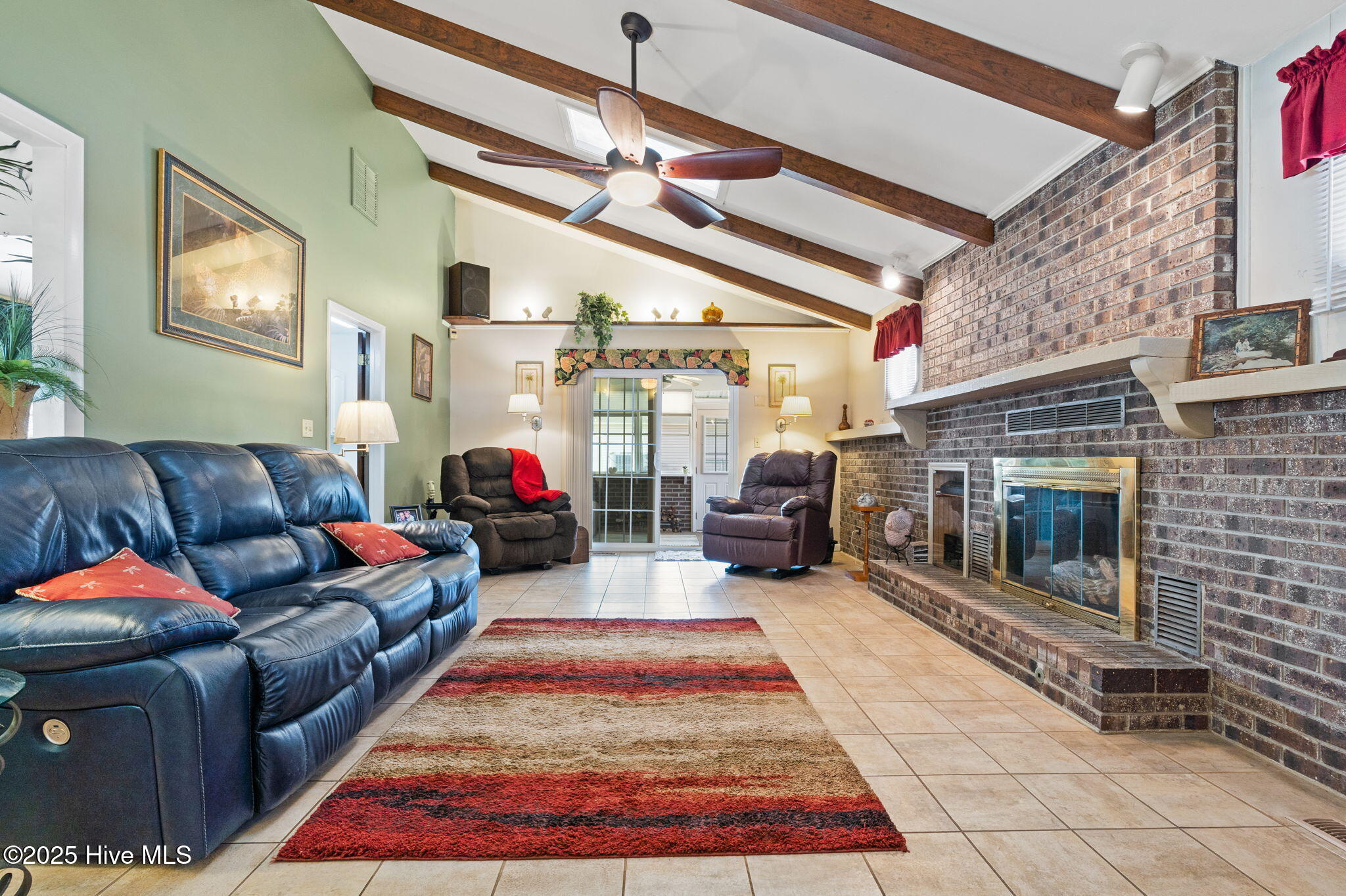 1126 River Drive Southwest Calabash, NC 28467 - Photo 25 of 57 Living Area