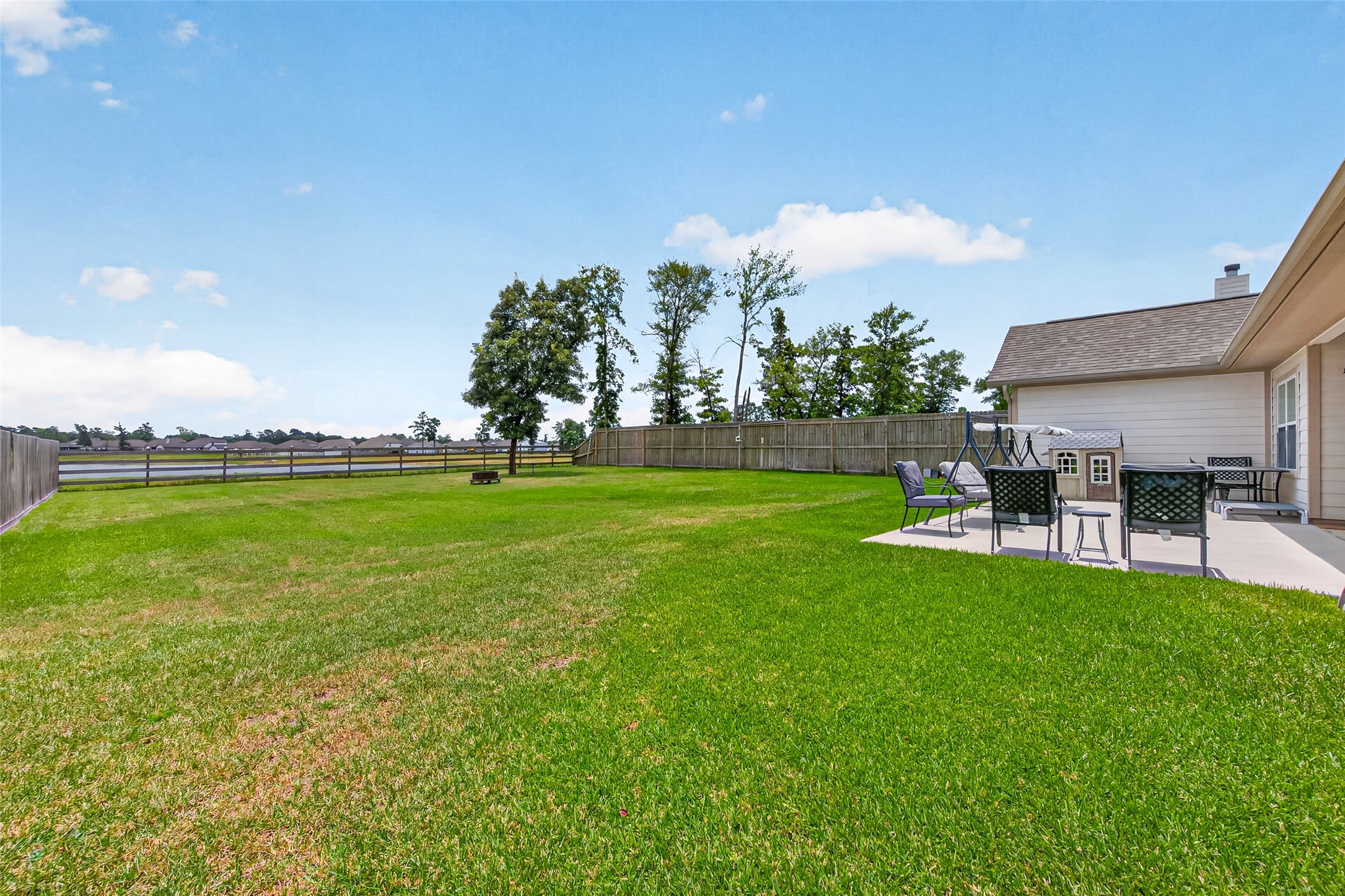 12324 North Chestnut Hills Road Conroe, TX 77303 - Photo 23 of 25