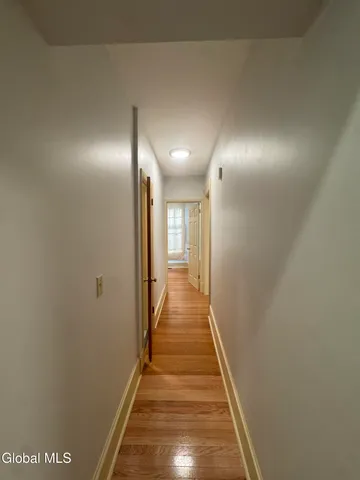 $1,500 | 133 South Lake Avenue, Unit 2, Albany, NY 12208