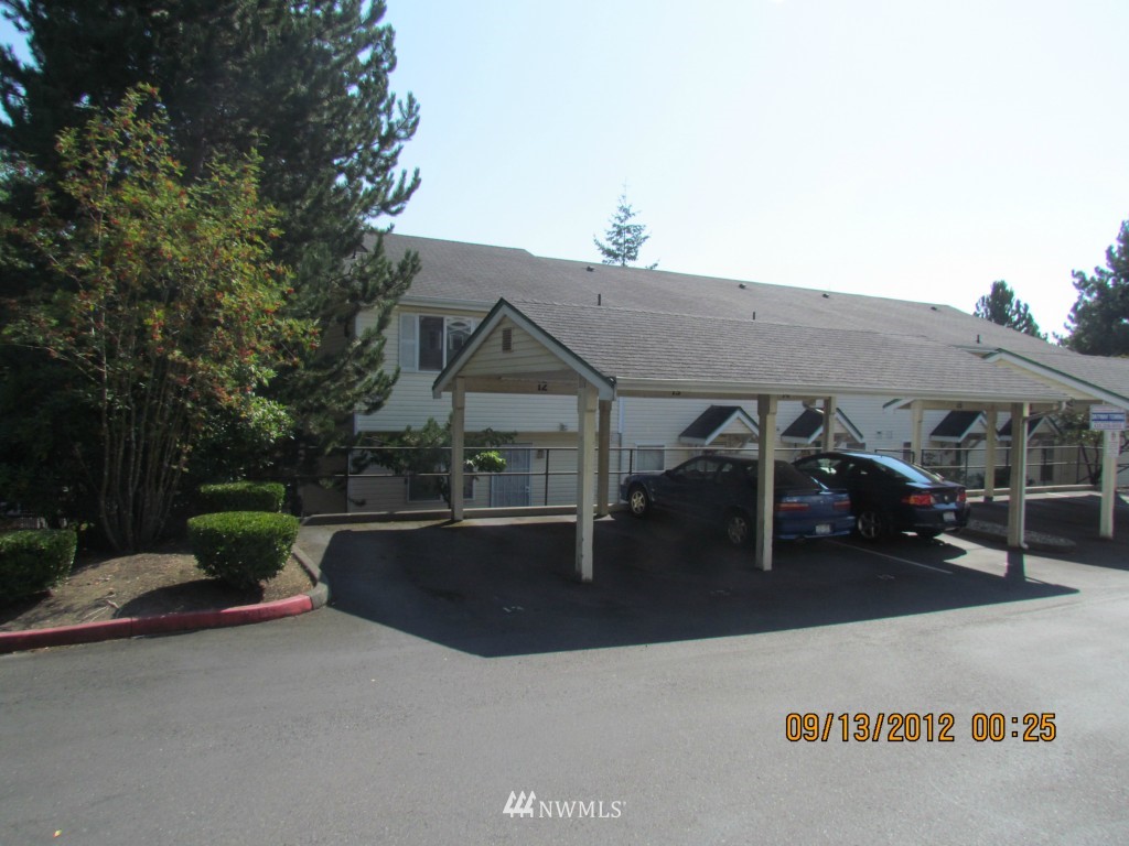 833 Southwest Sunset Boulevard, Unit C12 Renton, WA 98057 - Photo 3 of 13