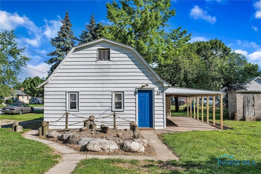 2401 Pickle Road Oregon, OH 43616 - Photo 31 of 43 Gallery Image 31