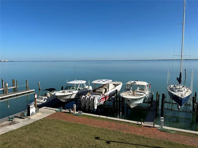 $70,000 | 408 Gulf Of Mexico Drive, Unit 1215, Longboat Key, FL 34228