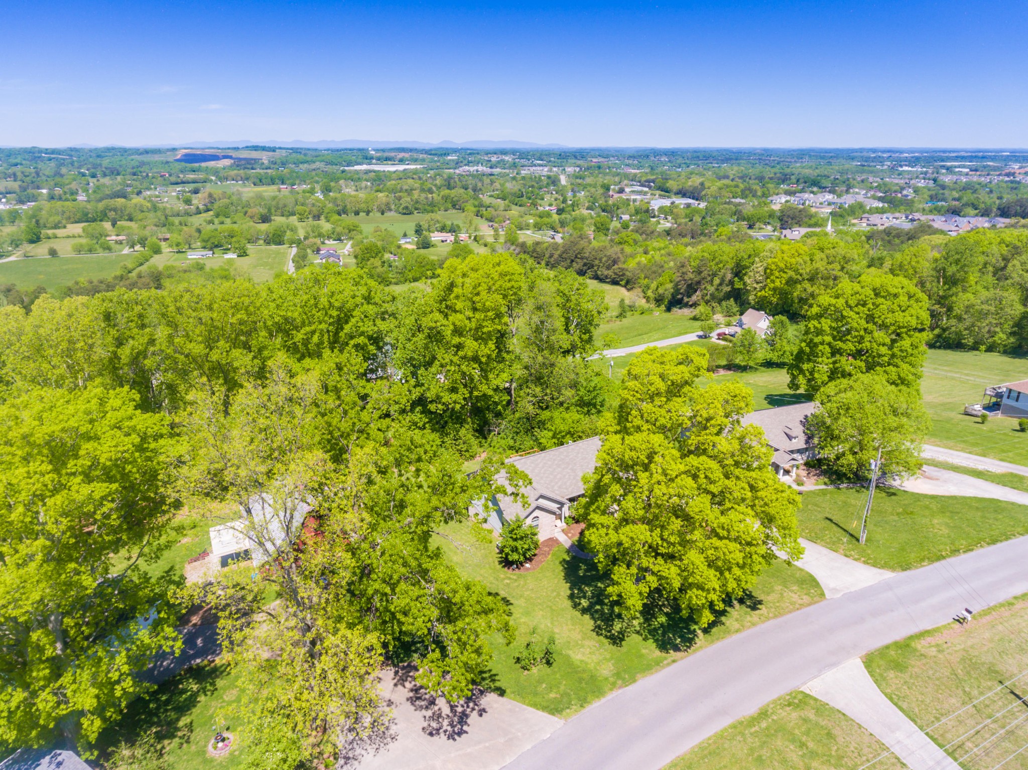 2747 Clover Hill Ridge Road Maryville, TN 37801 - Photo 34 of 37 Gallery Image 34