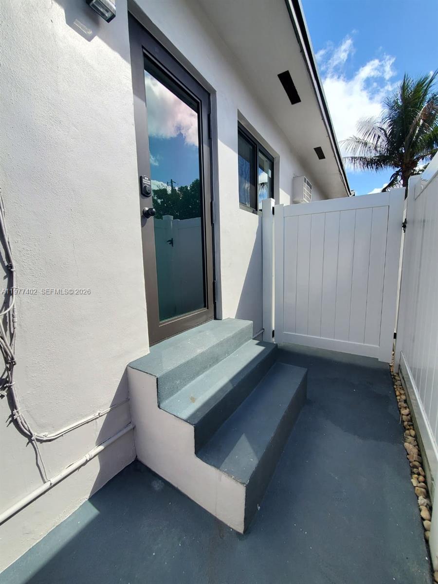 920 Southeast 8th Street, Unit 1 Hialeah, FL 33010 - Photo 2 of 14