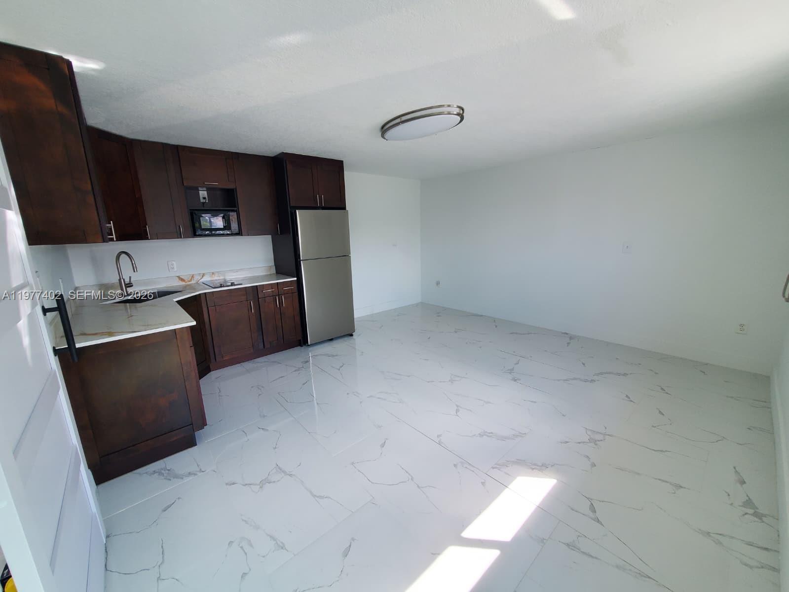 920 Southeast 8th Street, Unit 1 Hialeah, FL 33010 - Photo 6 of 14