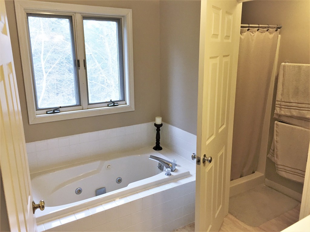 327 Fox Run Road, Unit 327 Hudson, NH 03051 - Photo 11 of 15
