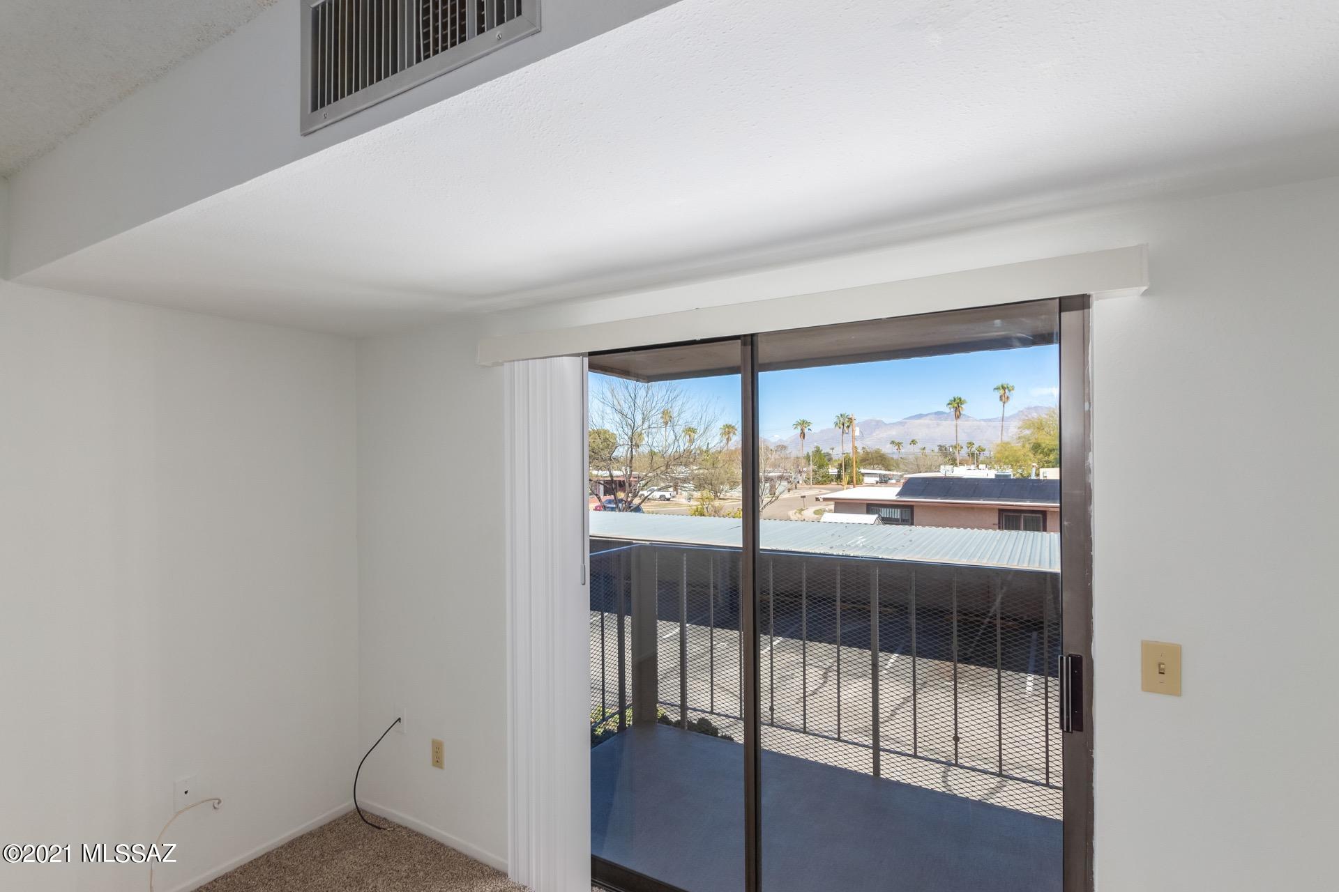 6625 East Golf Links Road, Unit 15 Tucson, AZ 85730 - Photo 33 of 40