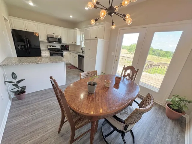 $314,900 | 103 Southwest 95 Road, Warrensburg, MO 64093