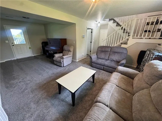 $314,900 | 103 Southwest 95 Road, Warrensburg, MO 64093