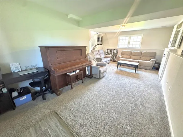 $314,900 | 103 Southwest 95 Road, Warrensburg, MO 64093