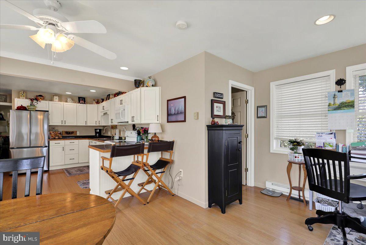 307 Summit Avenue Reading, PA 19607 - Photo 13 of 25 Bright and inviting open kitchen space.