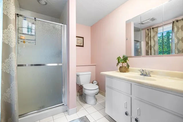 $419,900 | 11 Hilltop Lane, Unit 11, Easton, MA 02375