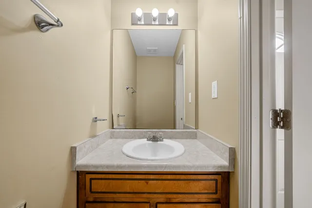 $925 | 3252 Tower Drive, Unit A, Clarksville, TN 37042