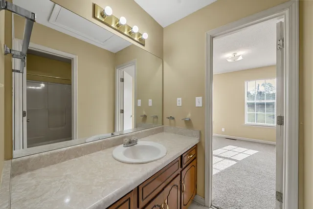 $925 | 3252 Tower Drive, Unit A, Clarksville, TN 37042