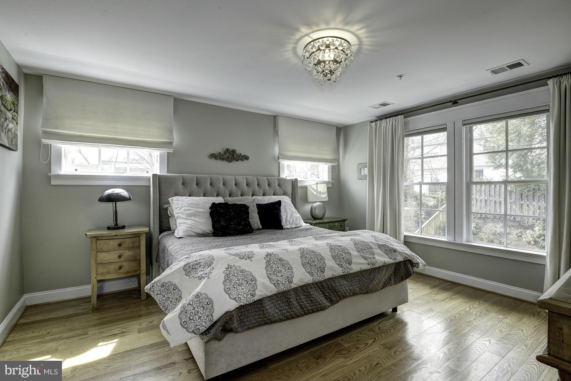 7912 Chelton Road Bethesda, MD 20814 - Photo 18 of 30 Bedroom (Master)