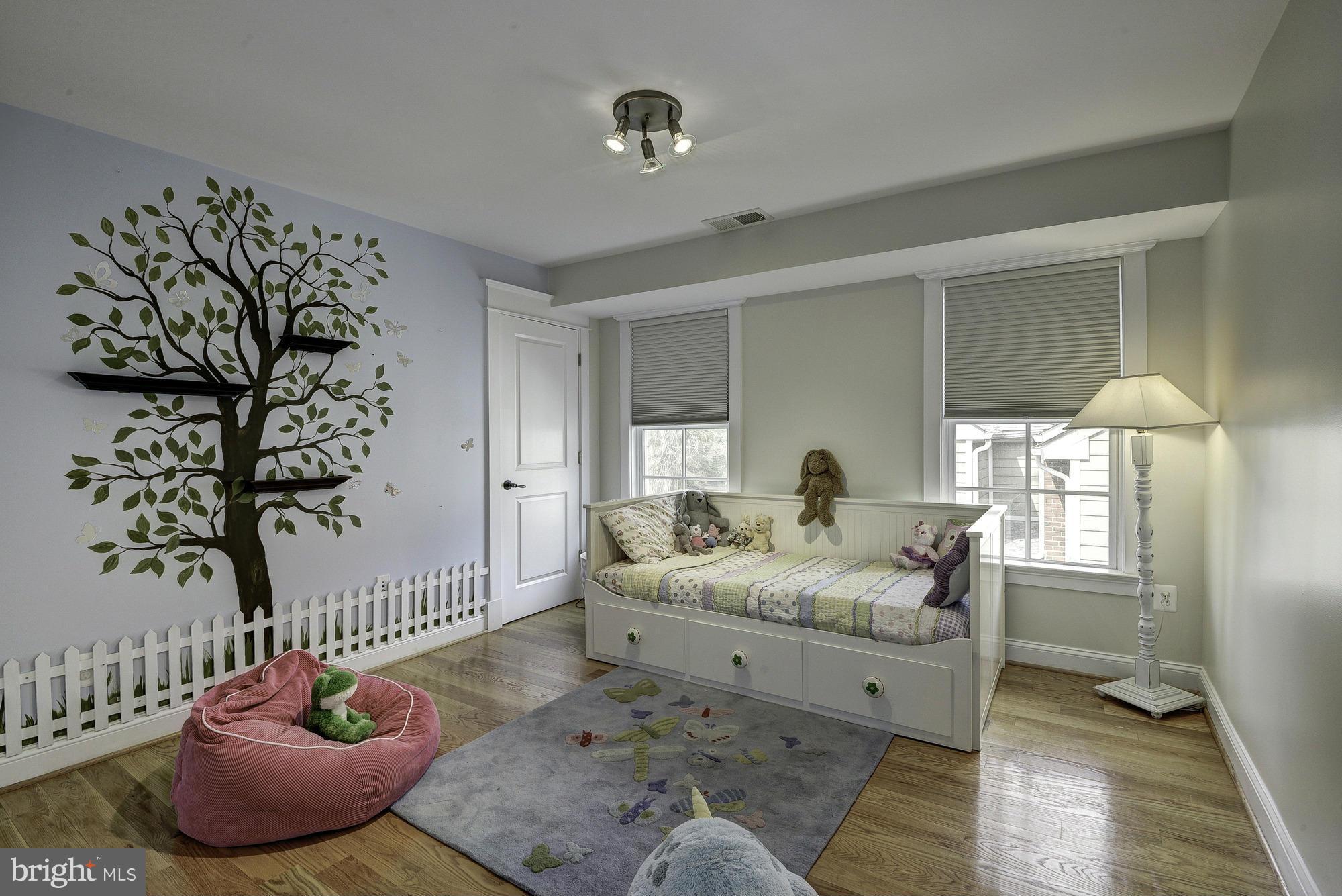 7912 Chelton Road Bethesda, MD 20814 - Photo 21 of 30 ONE OF THE 3 BEDROOMS ON 2ND LEVEL