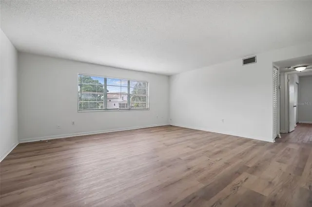 $130,000 | 1860 Massachusetts Avenue Northeast, Unit 223, St. Petersburg, FL 33703