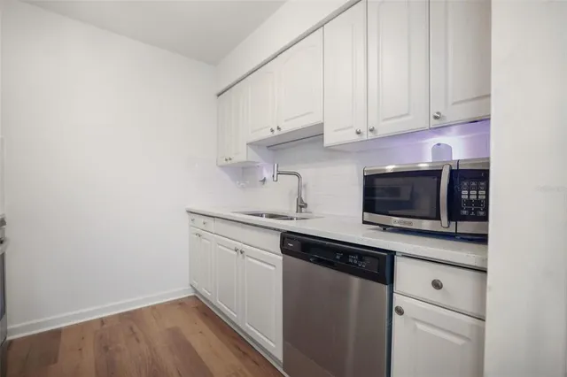 $130,000 | 1860 Massachusetts Avenue Northeast, Unit 223, St. Petersburg, FL 33703