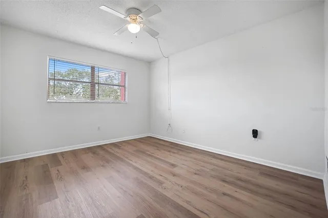 $130,000 | 1860 Massachusetts Avenue Northeast, Unit 223, St. Petersburg, FL 33703